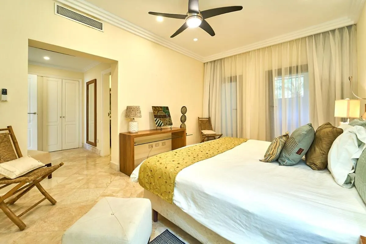 蓬塔卡纳3Br Getaway, Pool & Breathtaking Sunsets公寓